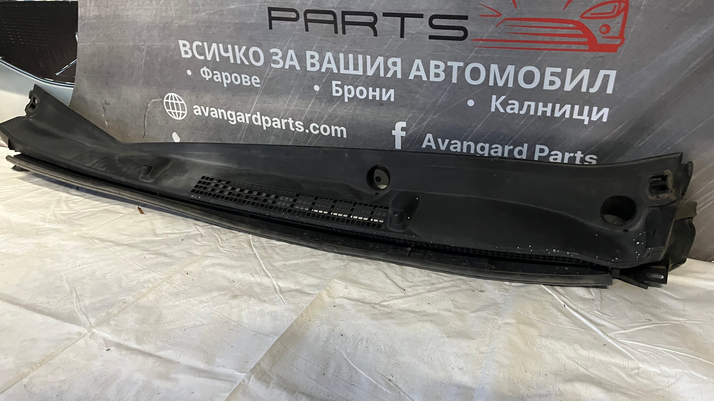 Кора под чистачките Subaru WRX STI 2015-2019