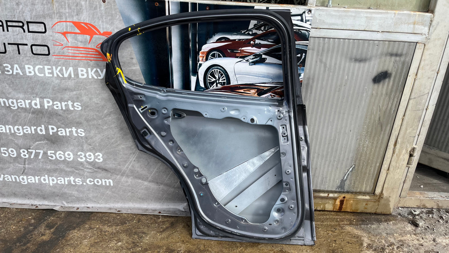 Alfa Romeo Stelvio задна лява врата