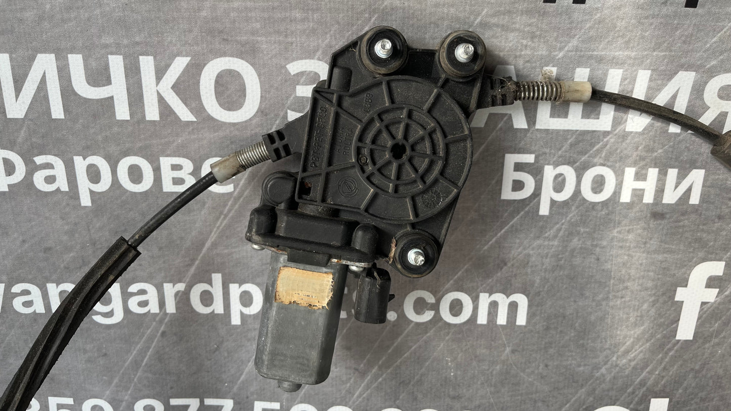Стъклоповдигач с моторче за предна лява врата Fiat Panda 2 (2003-2011)