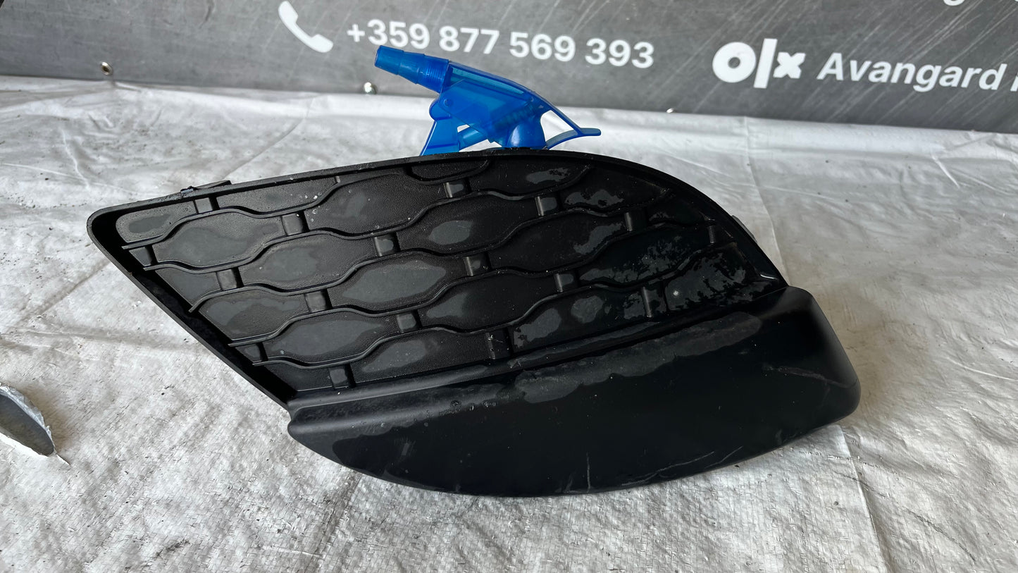 Решетка за десен халоген Renault Twingo 2
