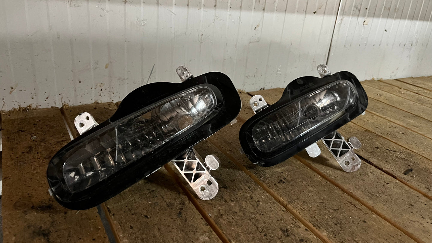 2 броя халоген Fiat Panda