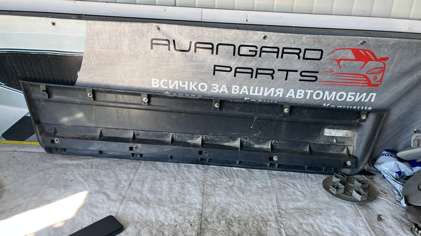 Mitsubishi Pajero 3 декоративна лайстна предна лява врата