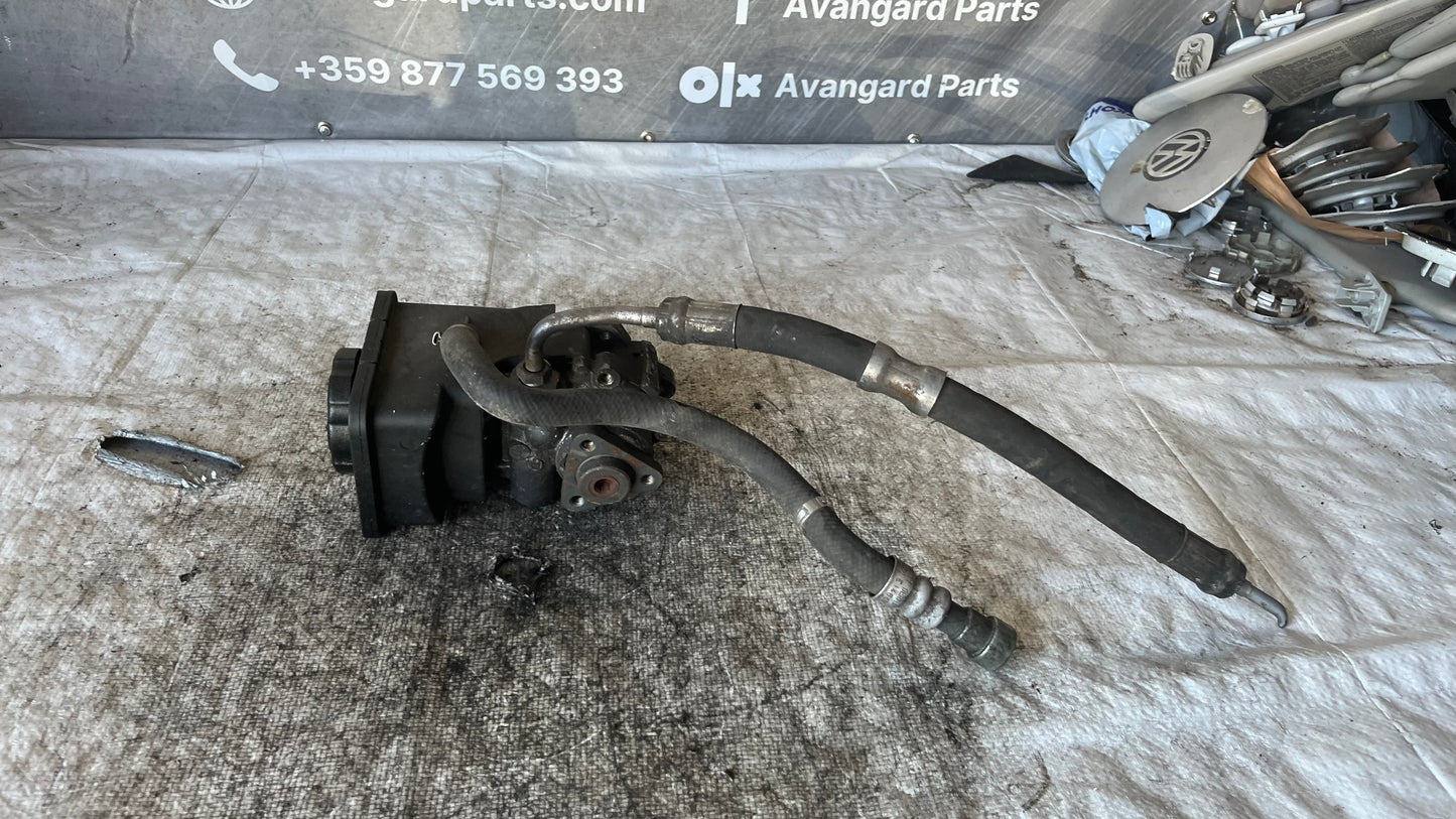 BMW 5 E39 хидравлична помпа