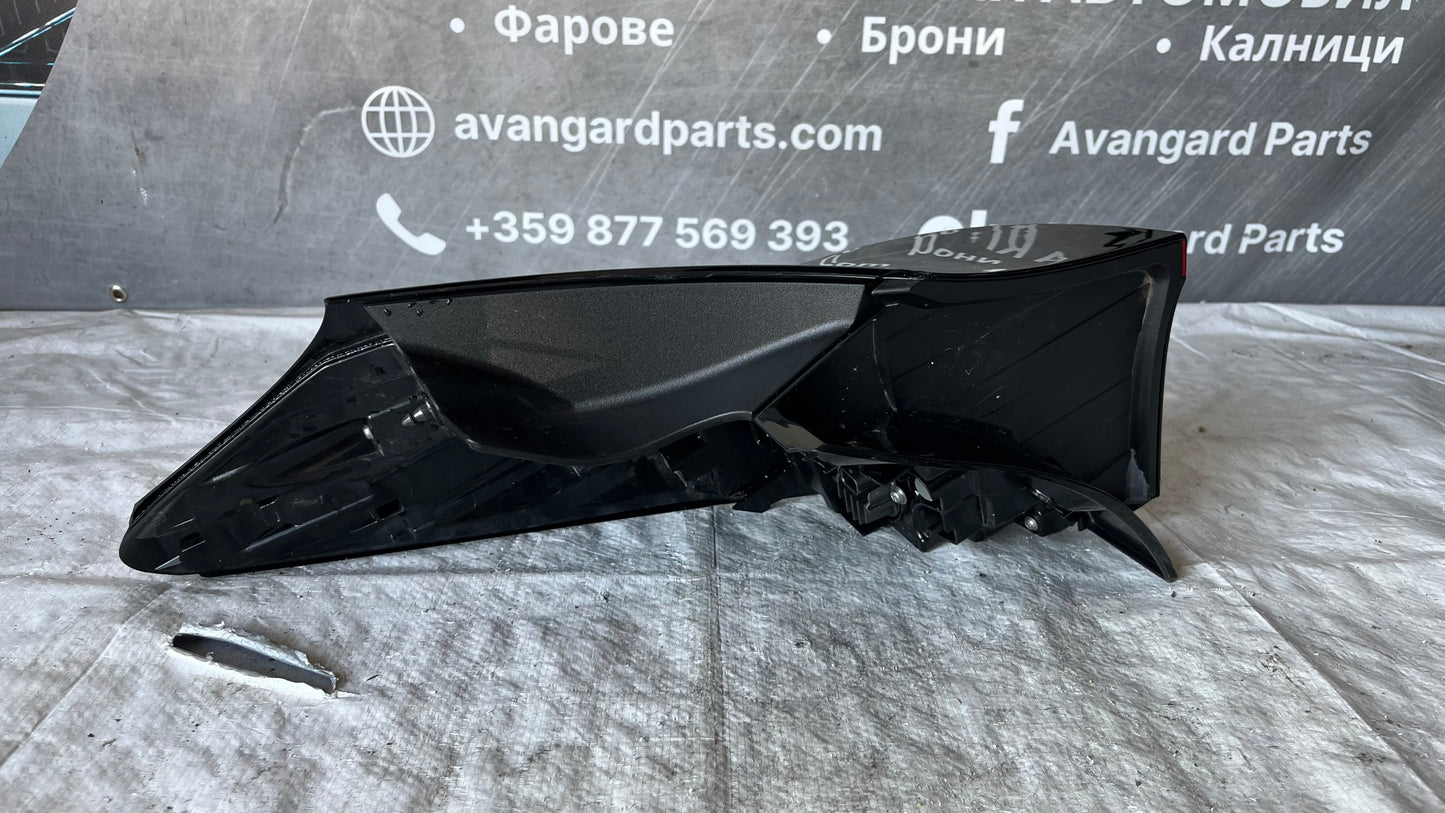 Десен стоп Toyota Yaris Cross 2019-