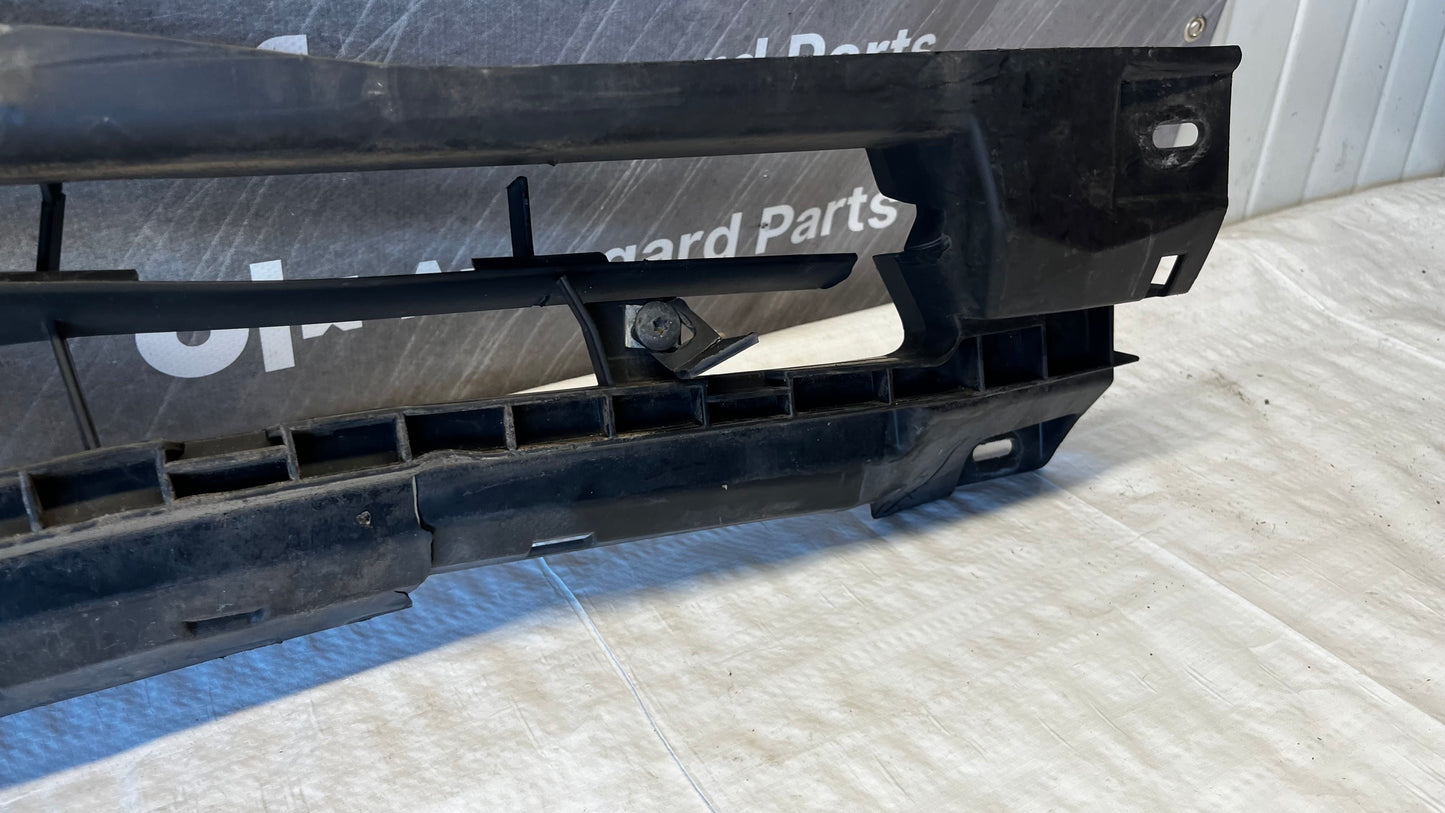 Renault Traffic 2 радиаторна решетка