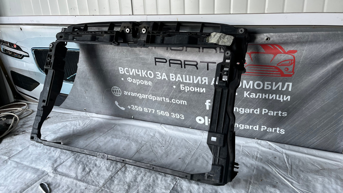 Основа за радиатор Volkswagen Golf 7
