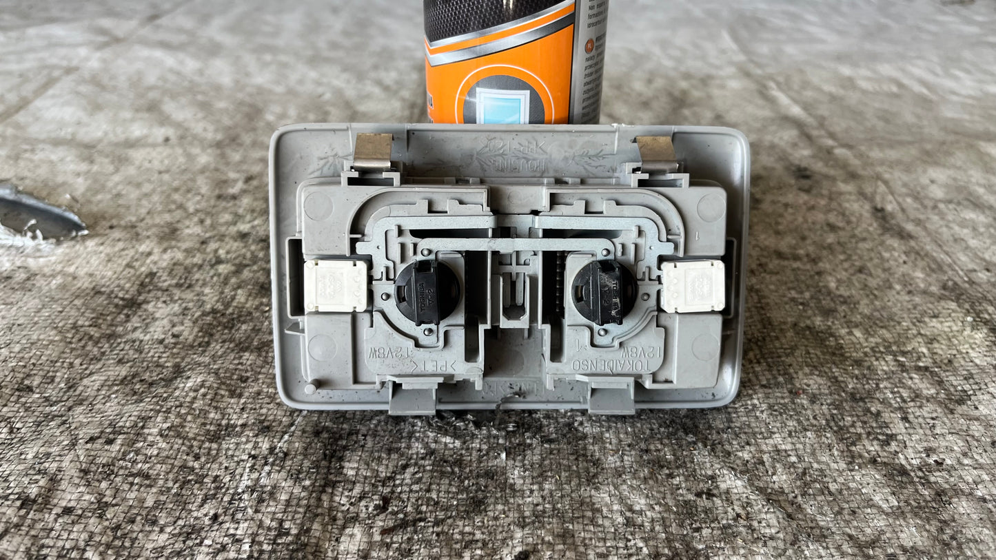 Suzuki SX4 S-Cross плафон