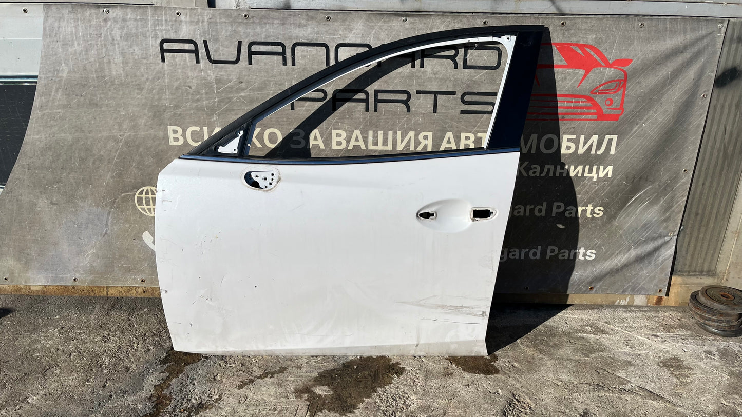Предна лява врата Mazda 3 2014-2018