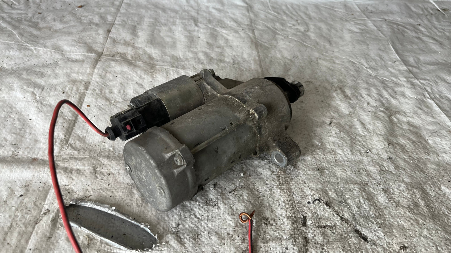 Audi A4 B8 2.0 TDi стартер