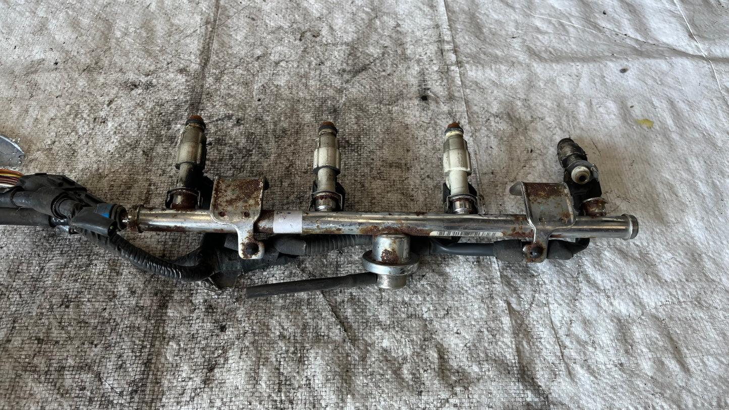 Mazda 6 горивна рейка и бобини