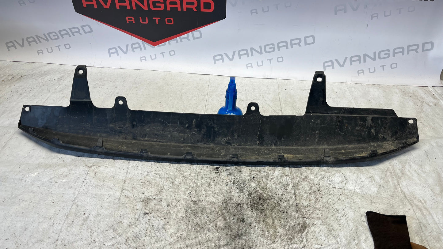 Toyota Yaris 17- панел задна броня