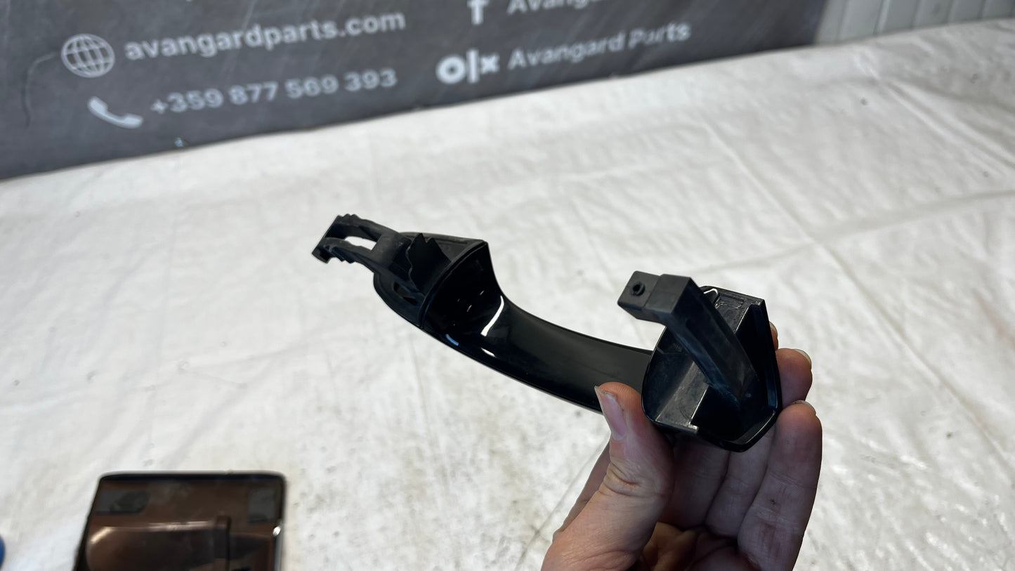 Volkswagen Golf 6 задна дясна външна дръжка