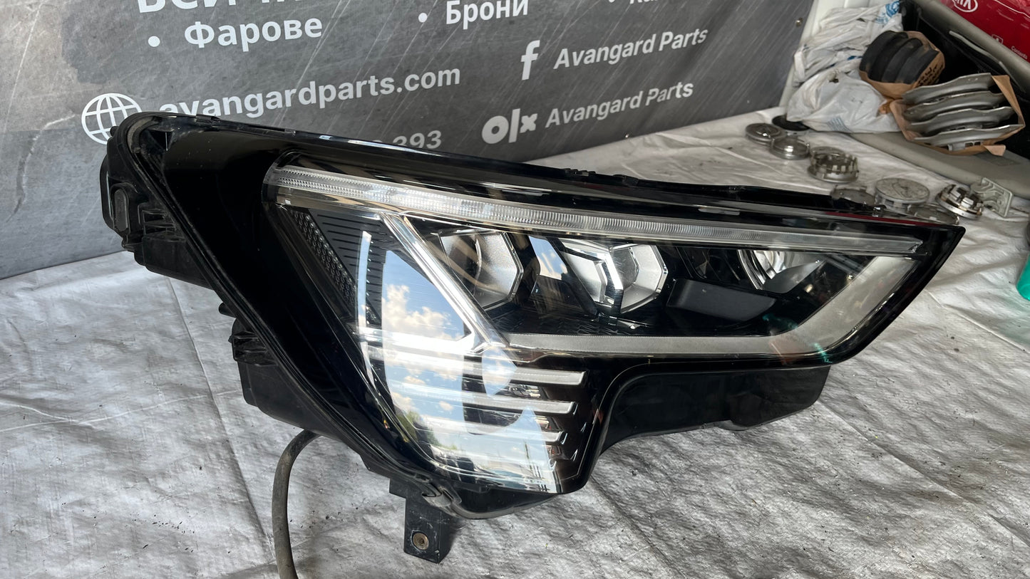 Десен фар Audi E-tron GT 2024