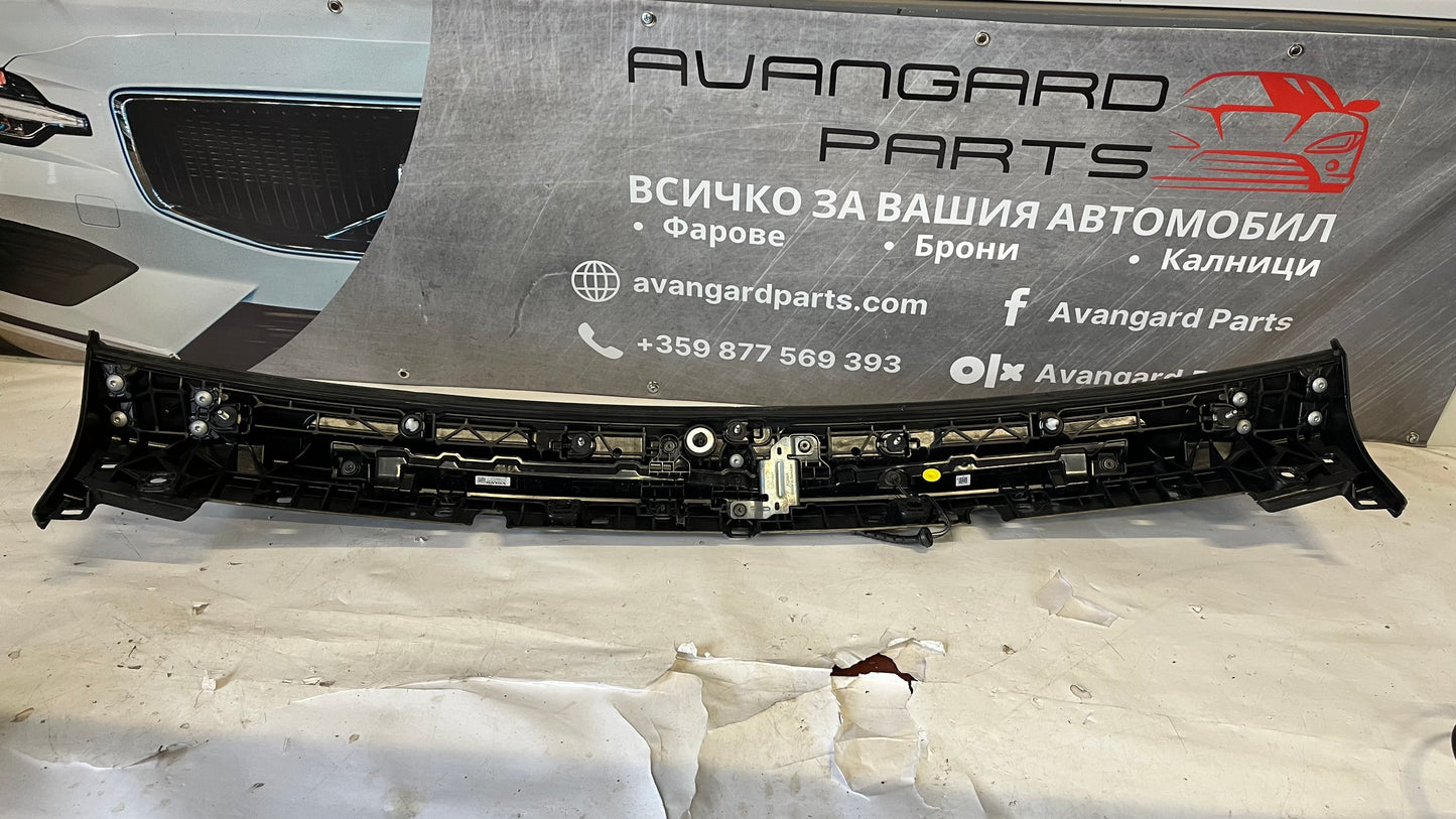 Заден спойлер Volvo EC40 2021-