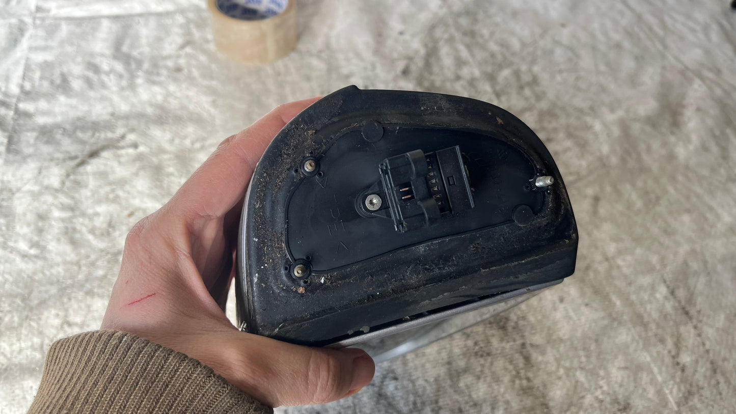 Mercedes E W210 99- дясно огледало