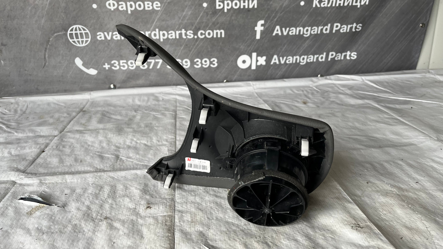 Ляв въздуховод Toyota Yaris 2011-2018