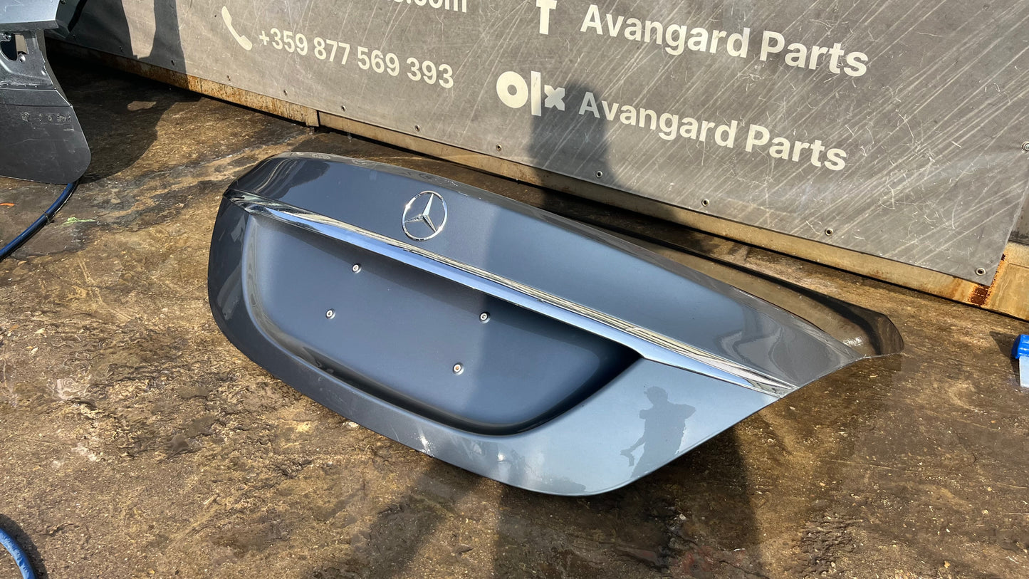 Багажна врата Mercedes C W205 2014-2021