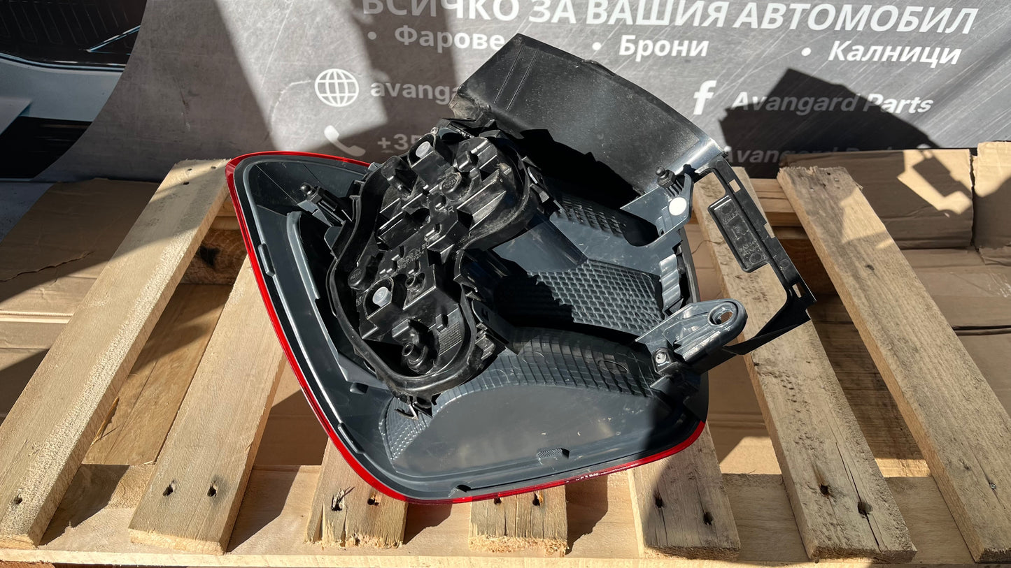 Десен стоп BMW 1 F20 2012-2019