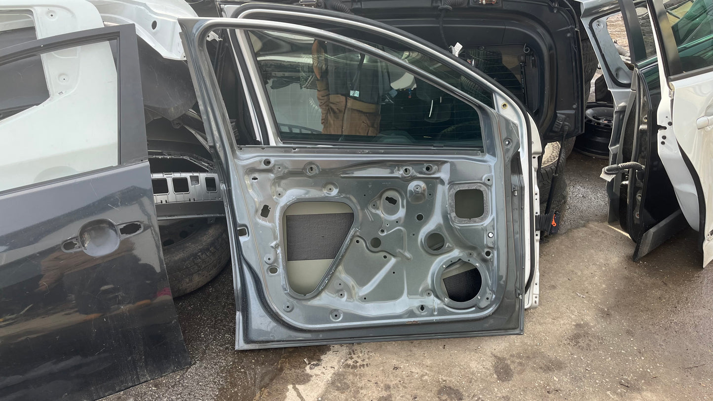 Предна лява врата Seat Ibiza 5