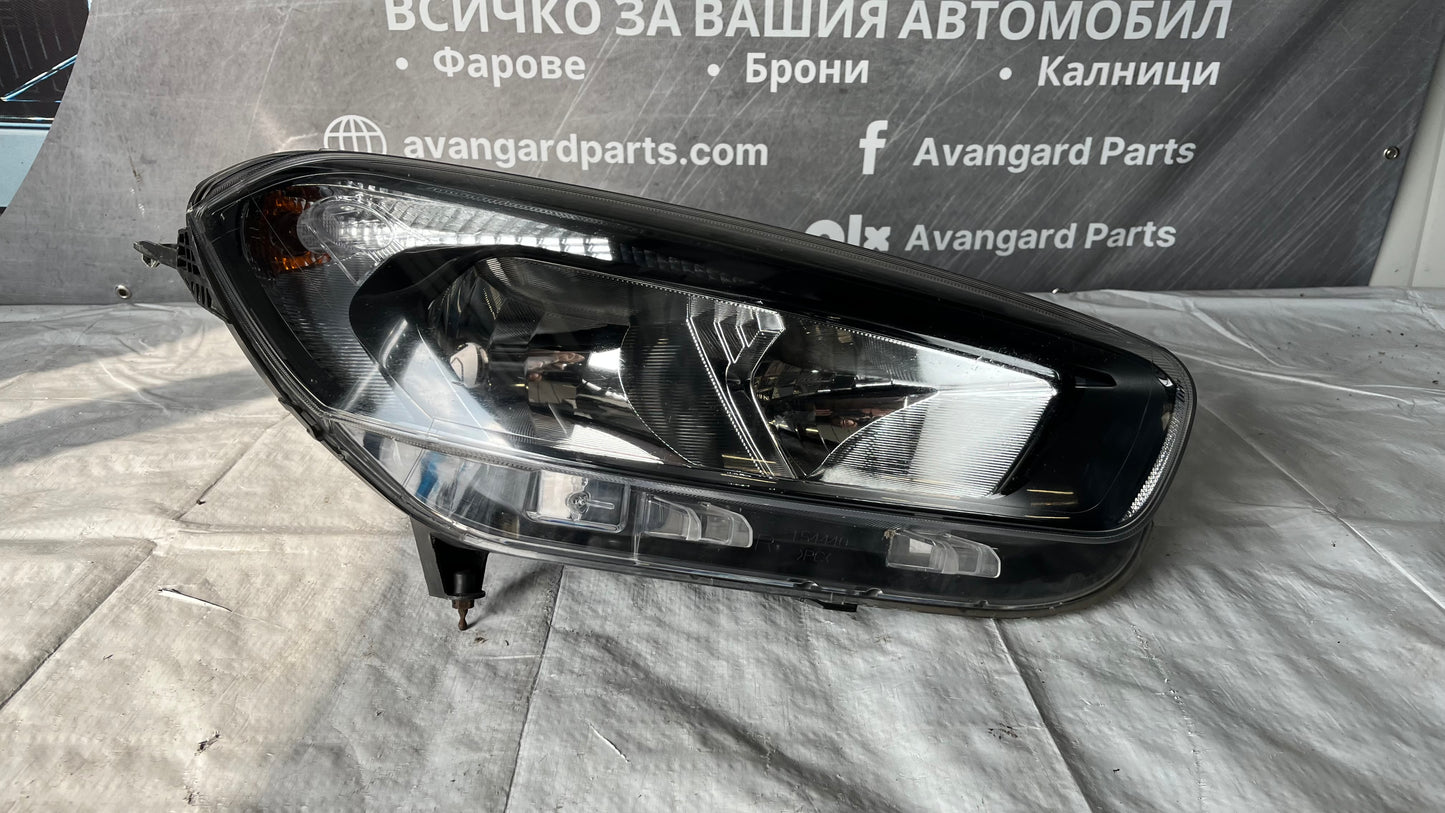 Десен фар Ford Transit Courier 2014-2023