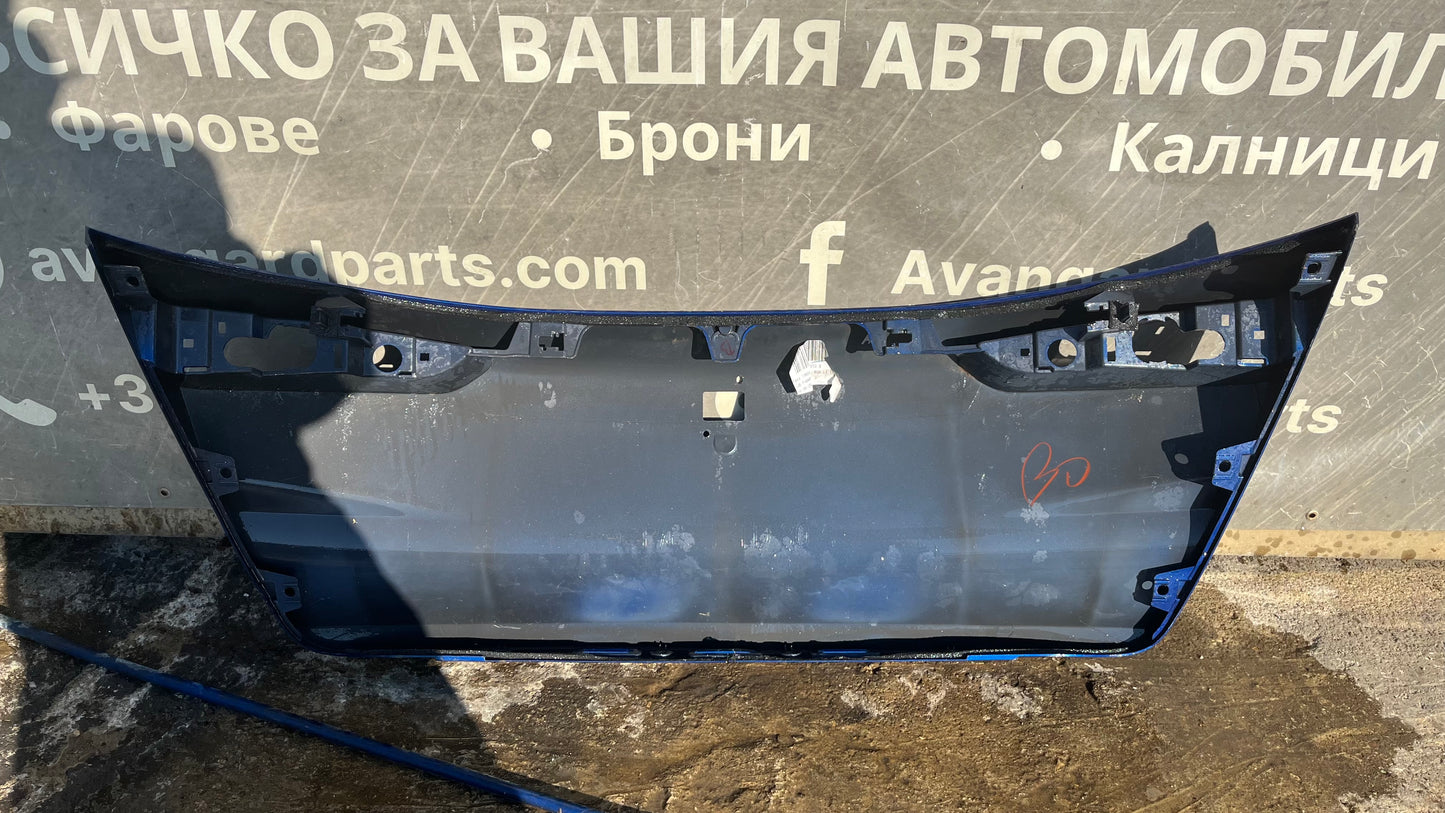Панел на багажна врата Renault Captur 2019-