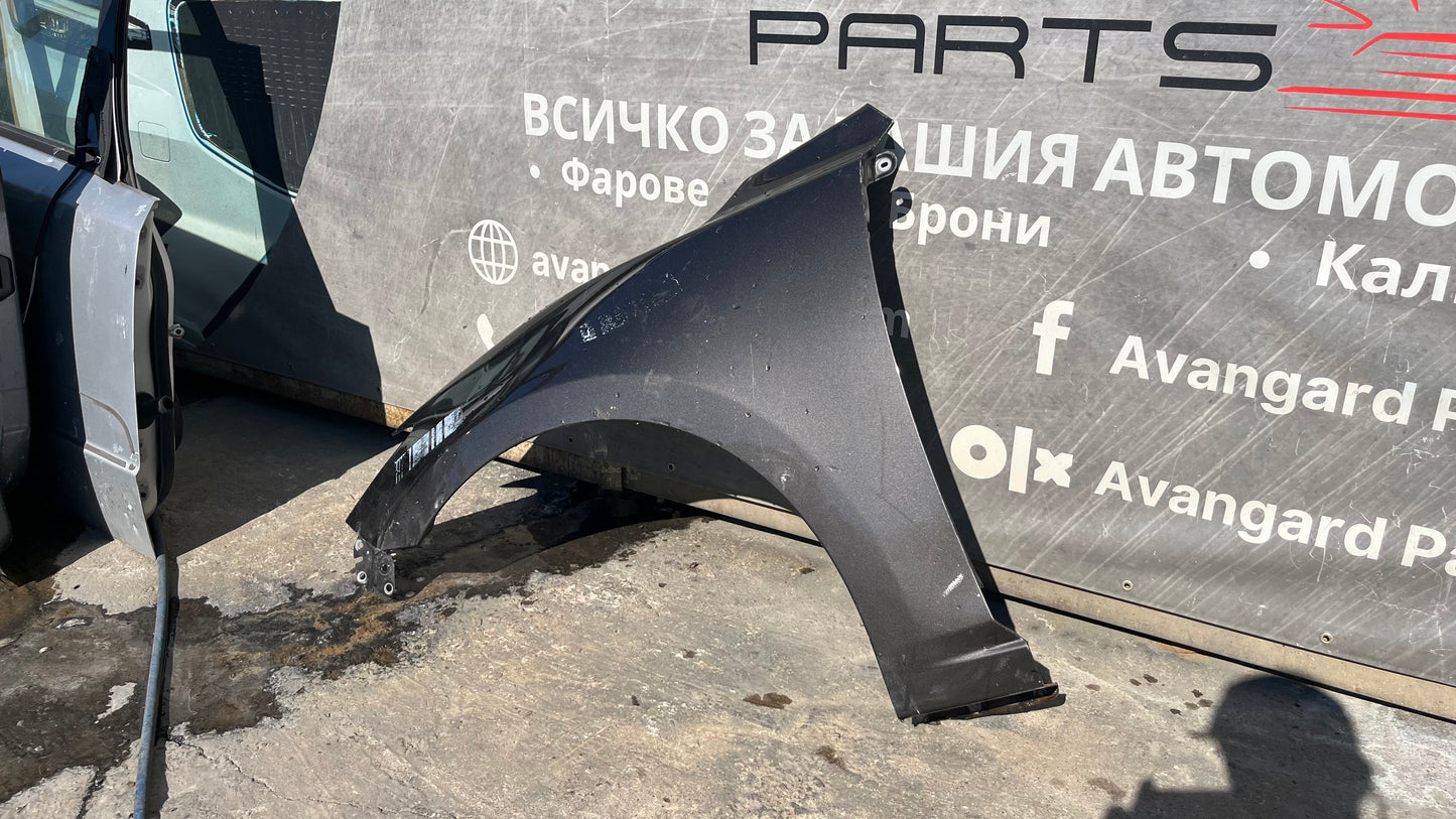 Ляв калник Mazda 2 2014-2019