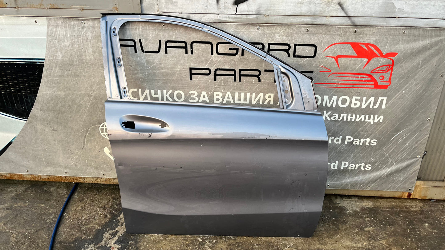 Предна дясна врата Mercedes B W242/W246 2011-2017