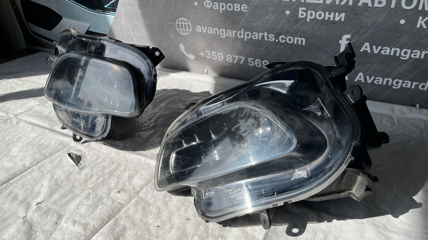 Ляв и десен фар Jeep Cherokee KL 2014-