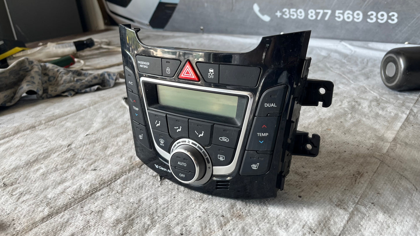 Панел климатроник Hyundai i30
