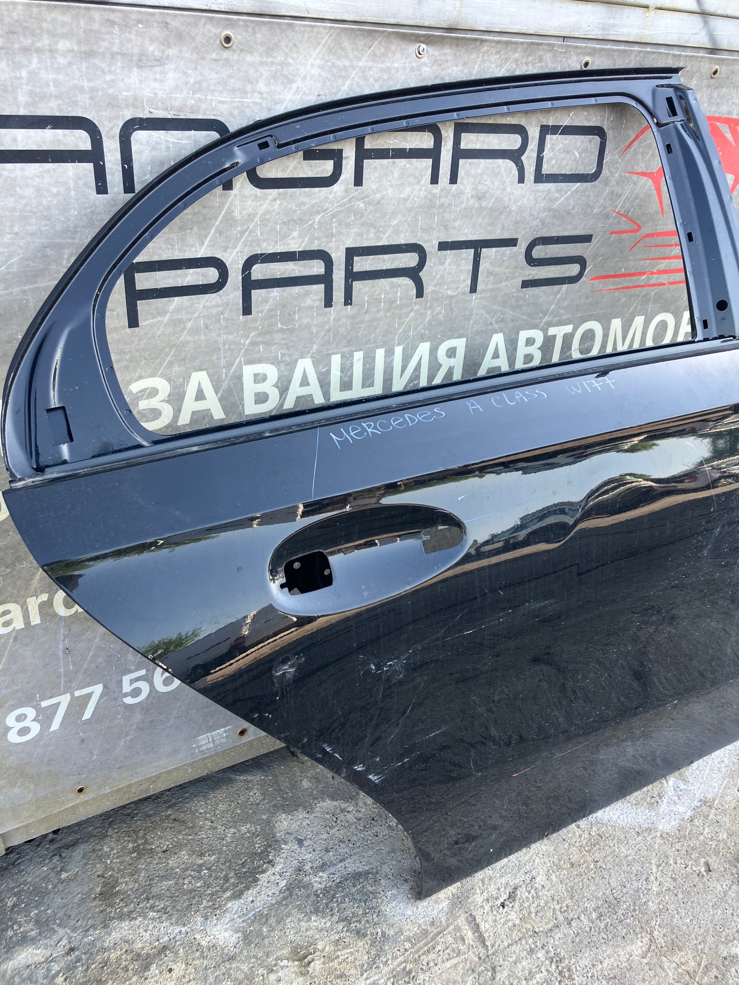 Задна дясна врата за Mercedes-Benz A-class W177