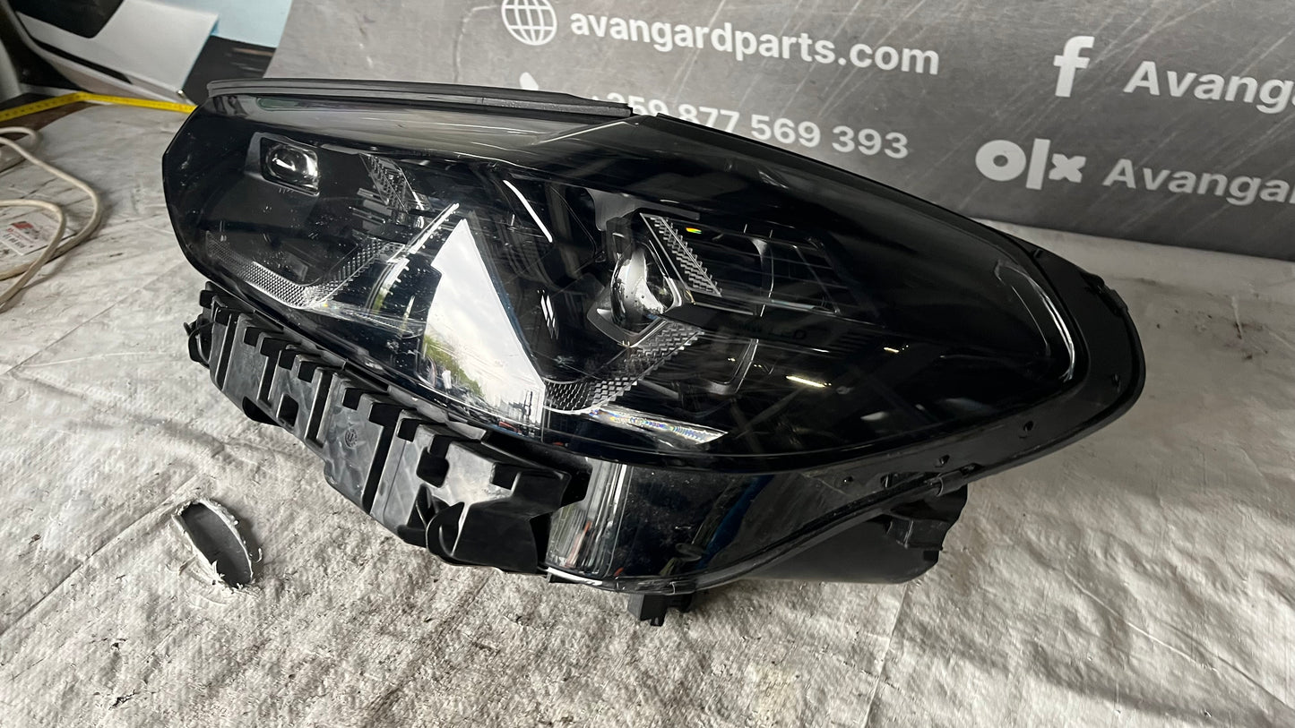 BMW X3 X4 G01 G02 Facelift ляв фар