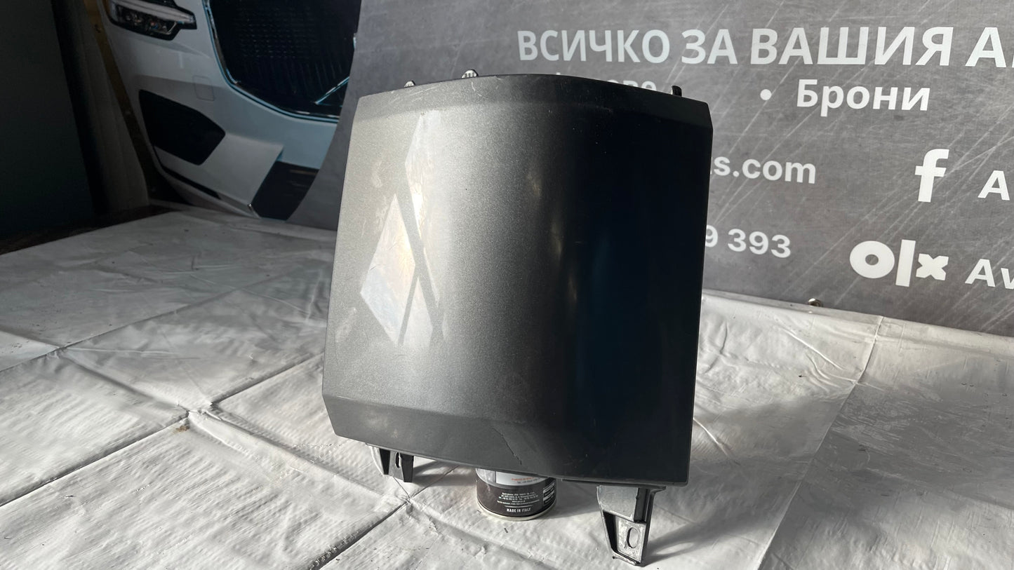 Ляв ъгъл от задна броня VW T6 (2015-2024)