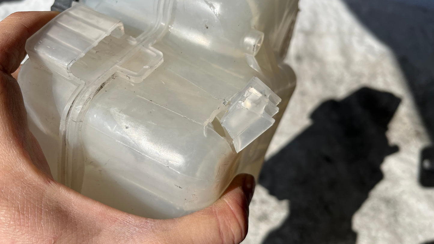 Ford B-Max казанче антифри