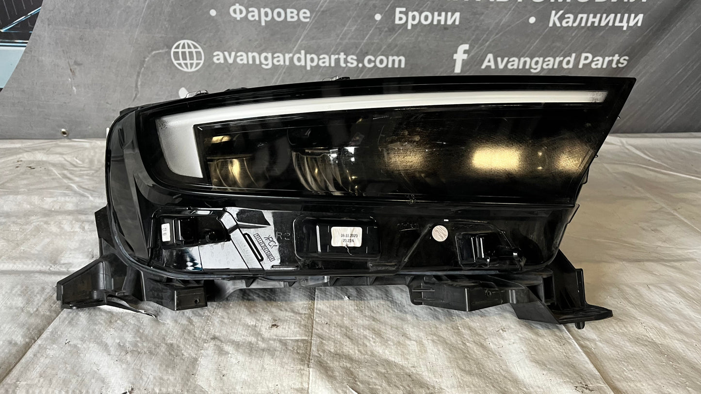 Десен фар Opel Mokka 2021-