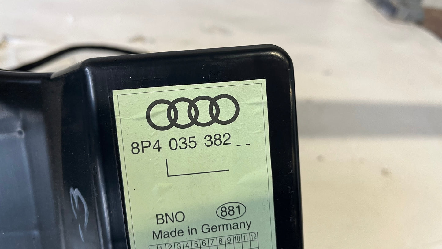 Субуфер Audi A3 8P 2003-2013