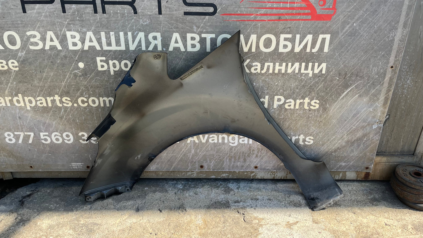 Преден ляв калник Peugeot 208 2012-2019