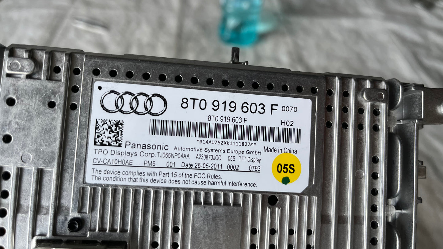 Дисплей Audi A4/A5