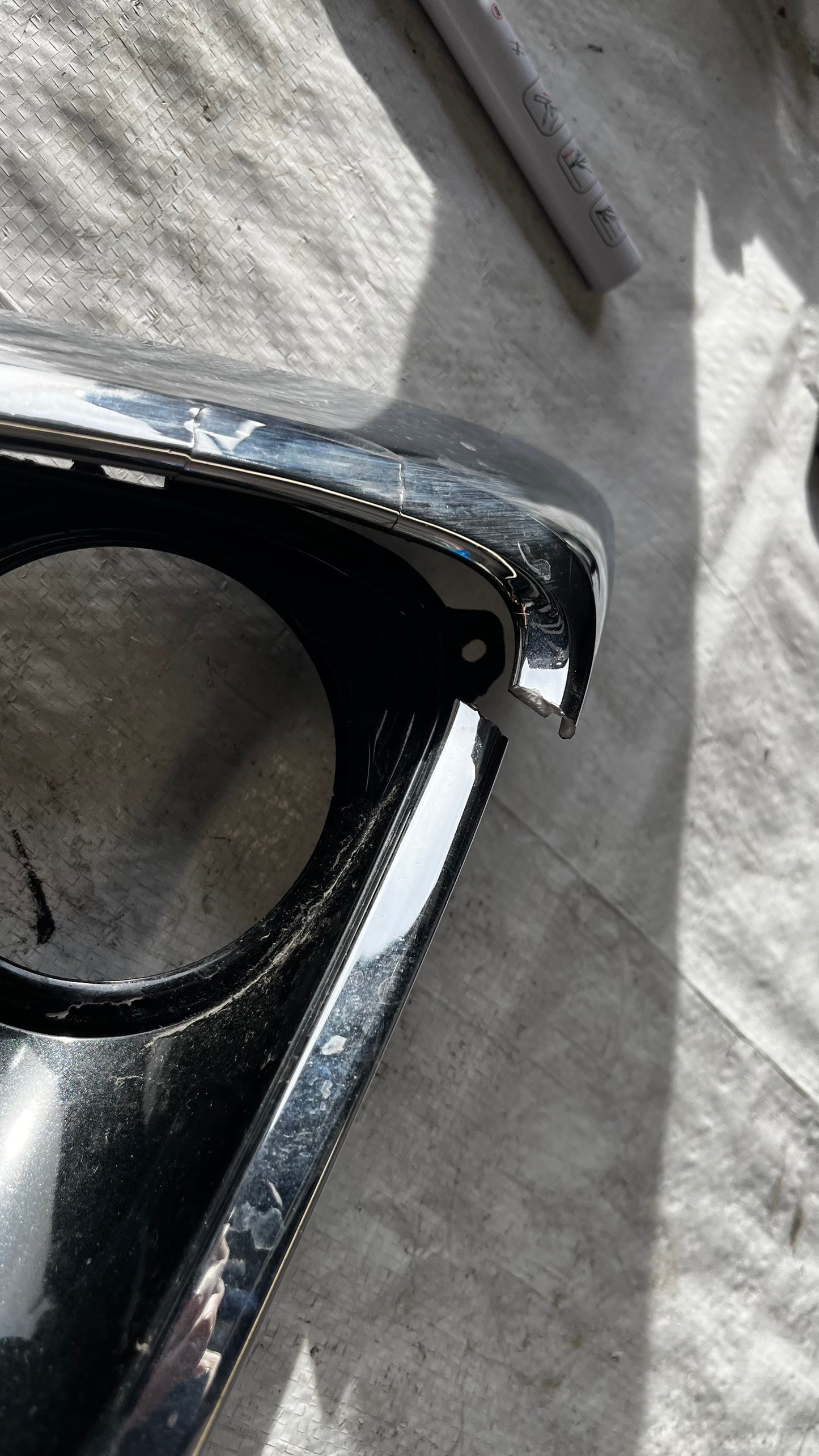 Toyota Auris 2 дясна решетка за халоген