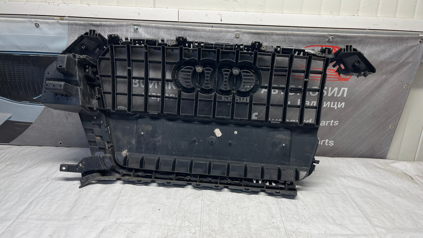 Audi Q3 8U 14- предна решетка