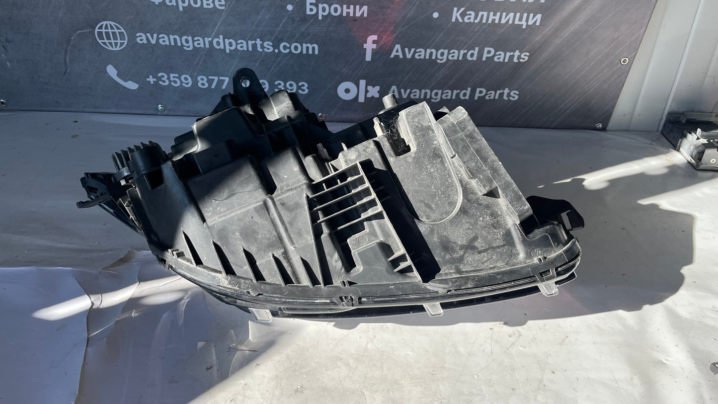 Ляв и десен фар Volvo XC90 2 2016-