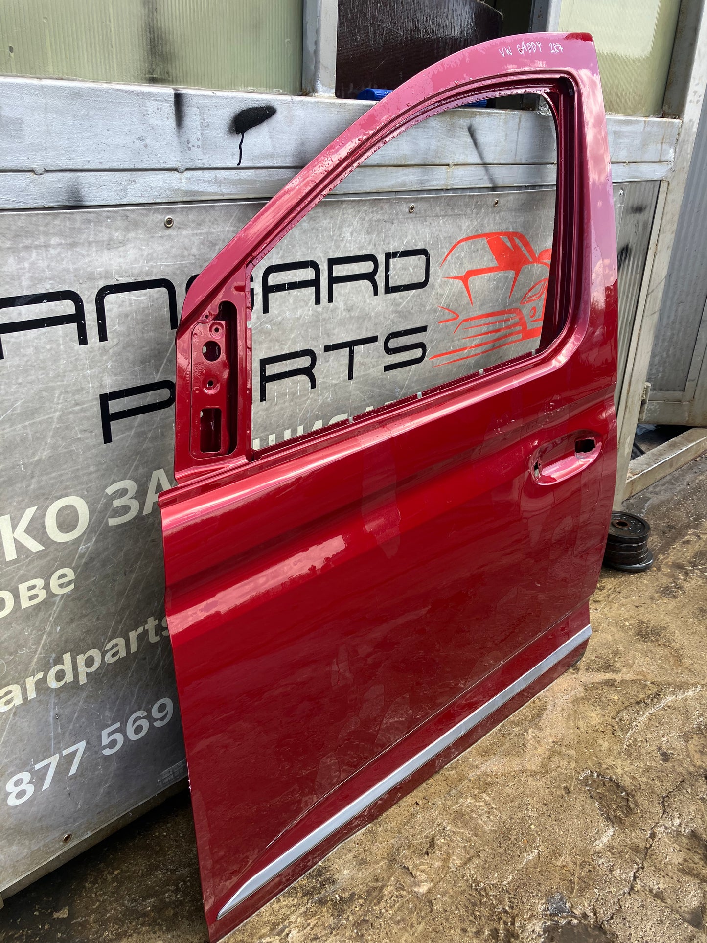 Предна лява врата за Volkswagen Caddy 2k7