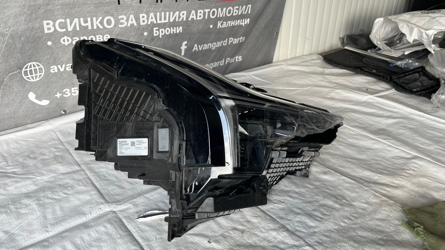 Десен фар Polestar 3 2025-