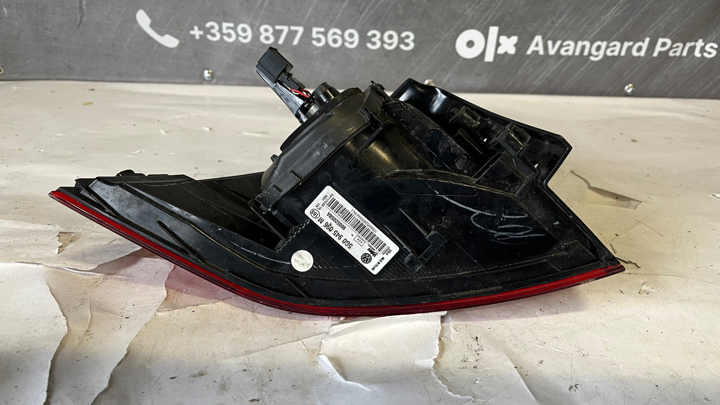 Десен стоп Volkswagen Golf 7 2012-2020