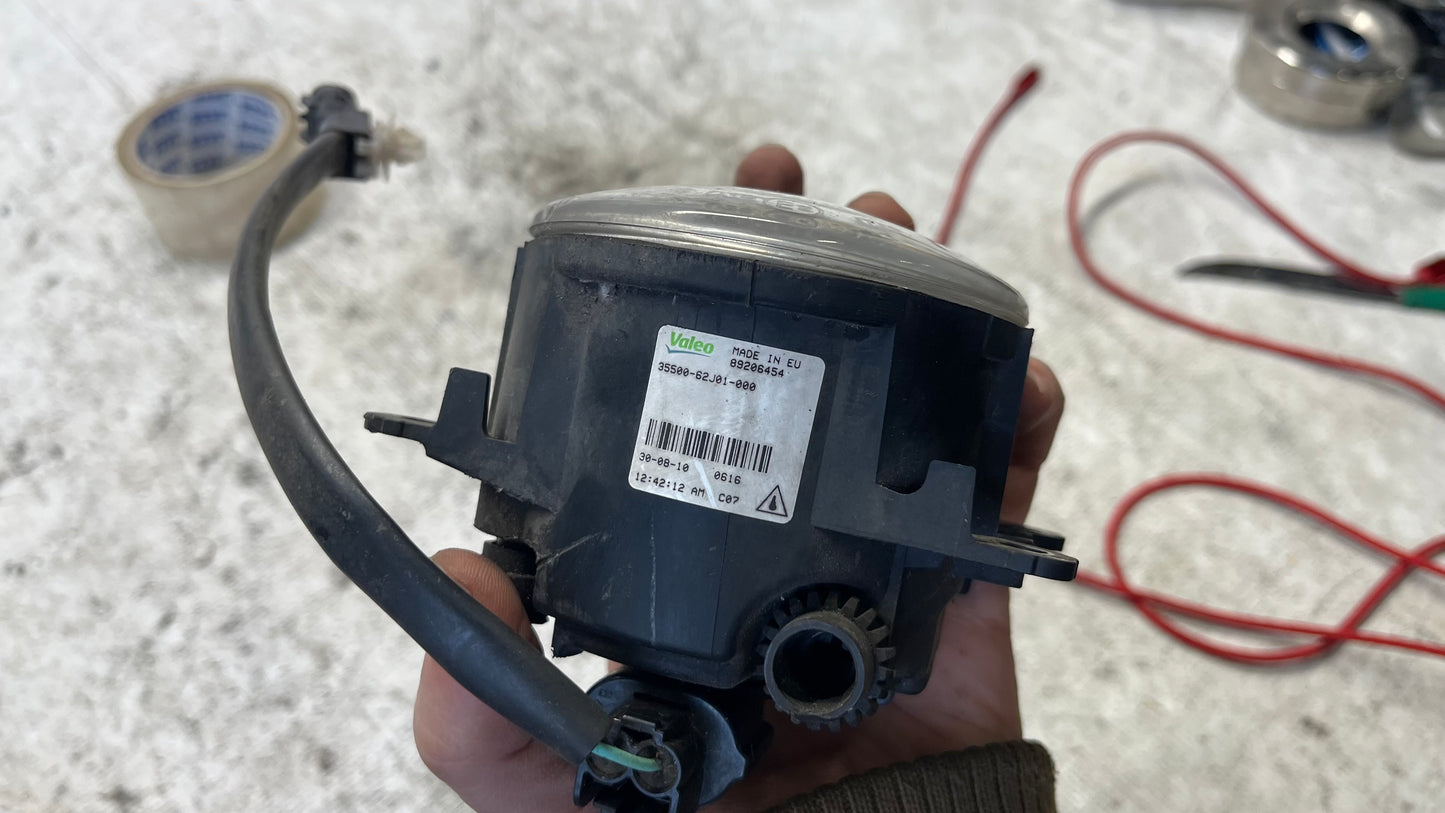 Suzuki SX4 S-Cross ляв халоген