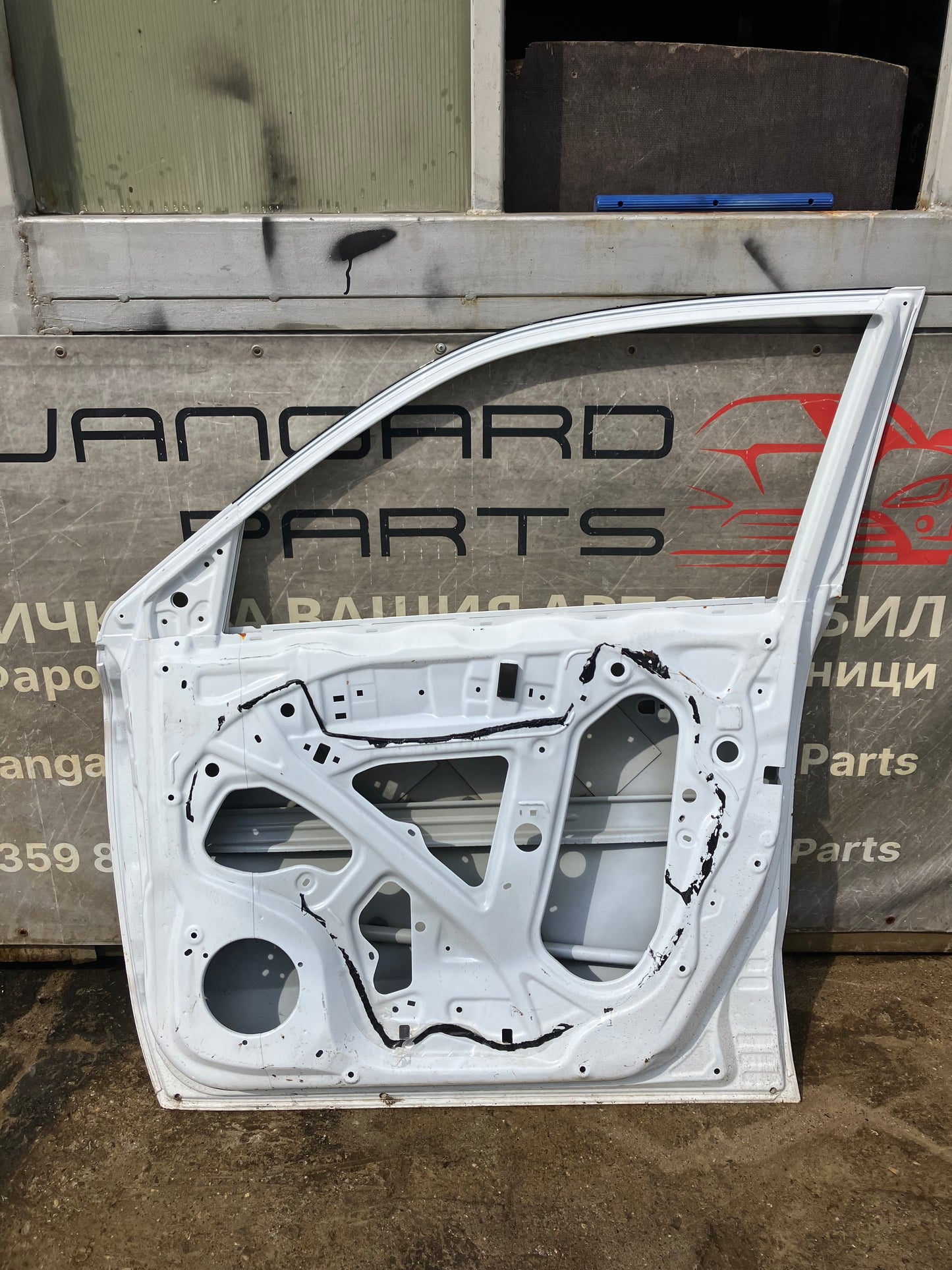 Предна дясна врата за Suzuki Vitara 3