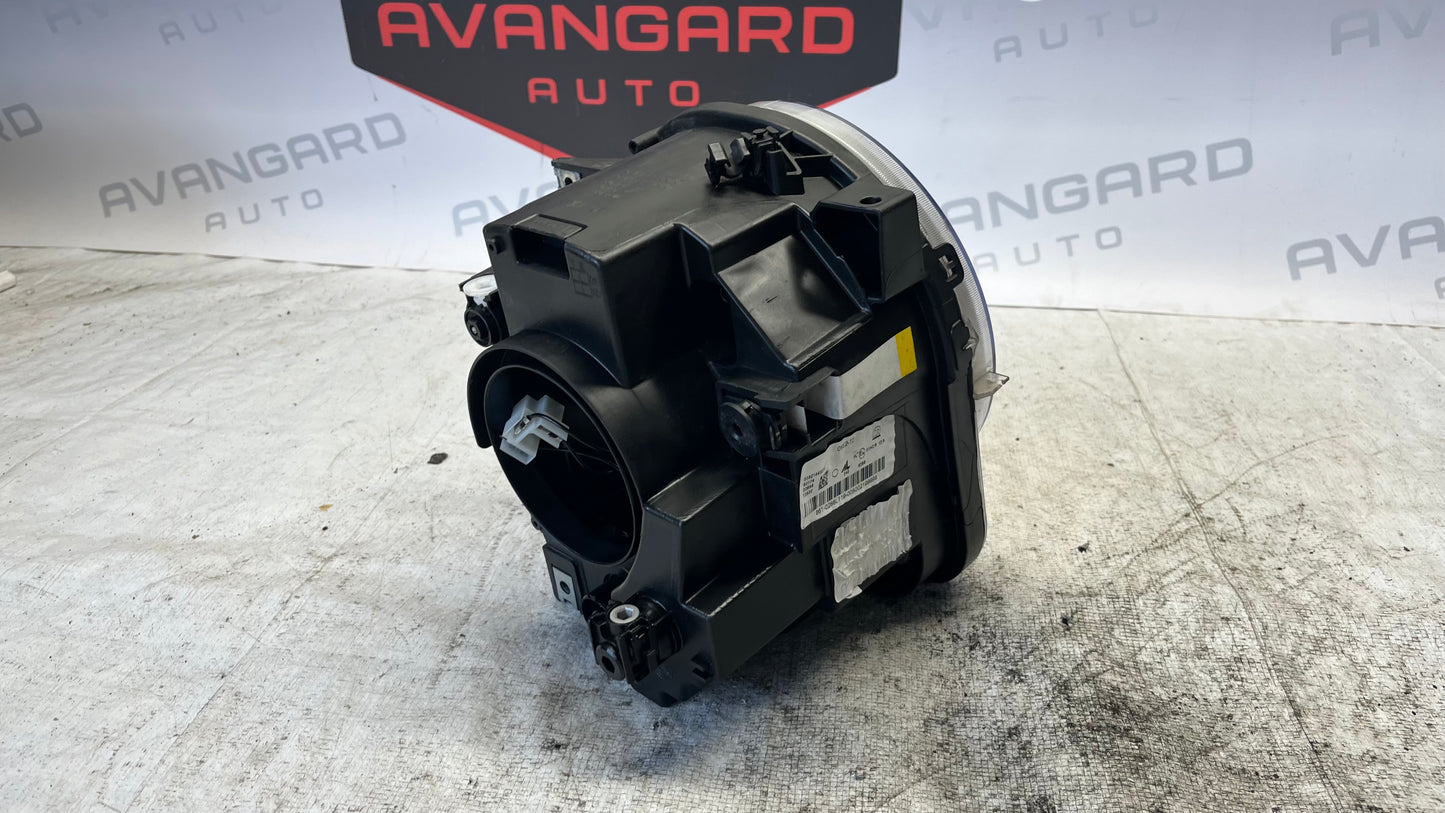 Jeep Renegade 15- десен халоген