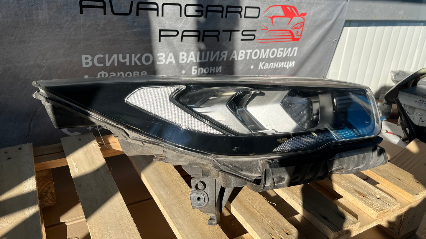 Десен фар Ford Kuga 2 2013-2019