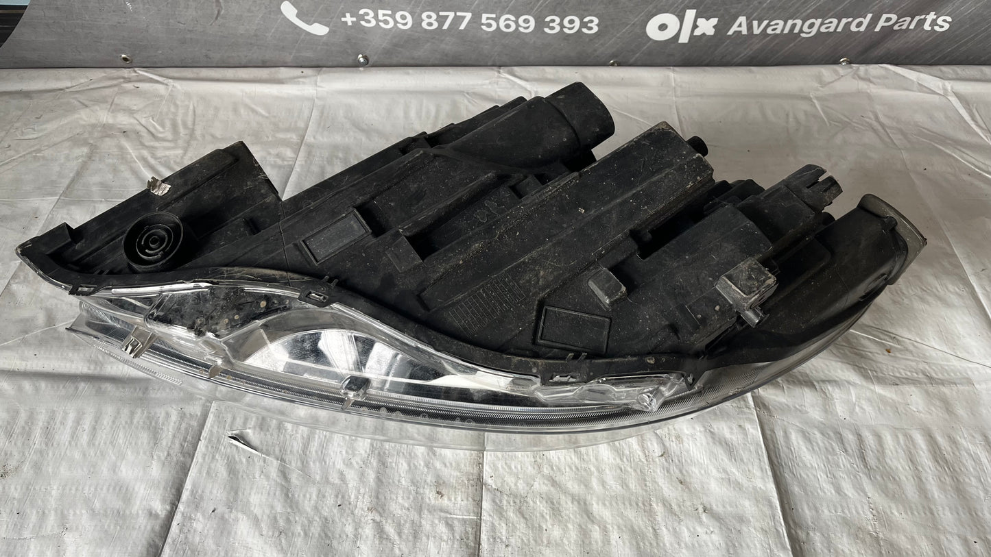 Десен фар Ford Kuga 3 2021-