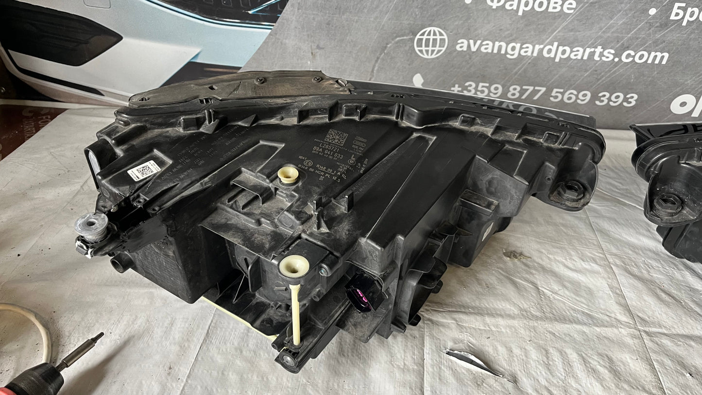 Ляв и десен фар Audi Q4 E-Tron 2022-