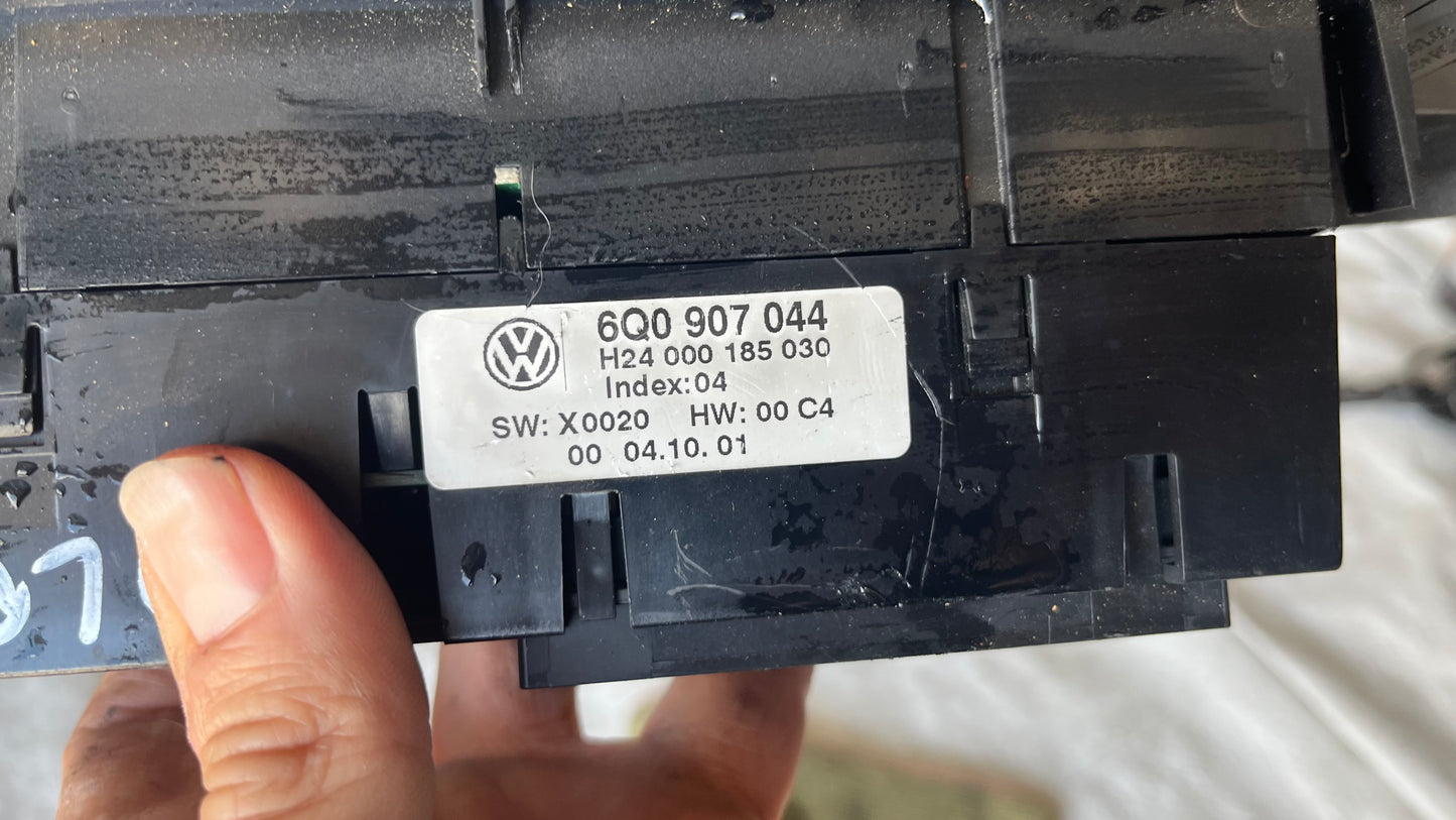 Панел климатик VW Polo 4.